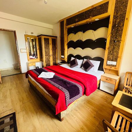 Wooib Hotels Маналі Екстер'єр фото