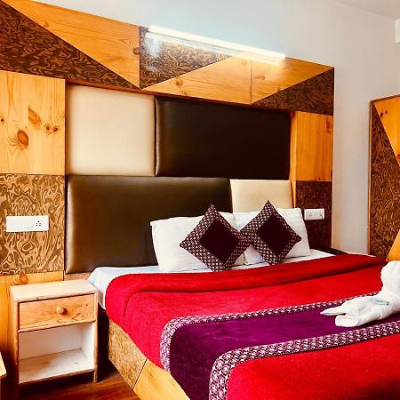 Wooib Hotels Маналі Екстер'єр фото