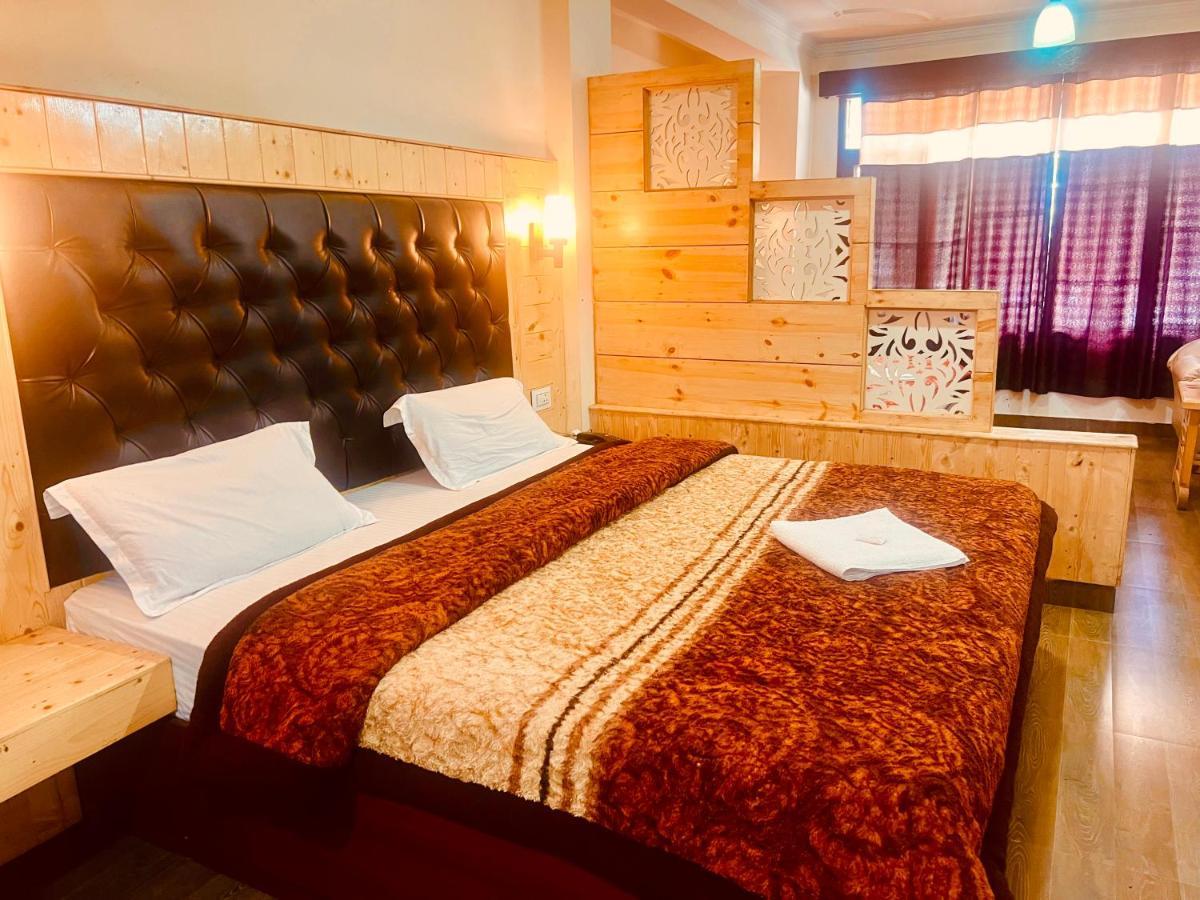 Wooib Hotels Маналі Екстер'єр фото